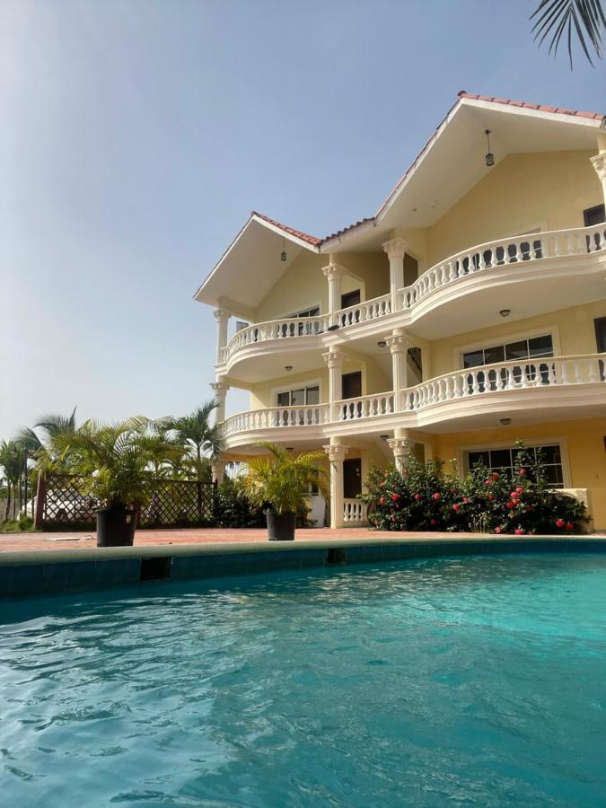 Yonah comfort punta cana Esterno foto